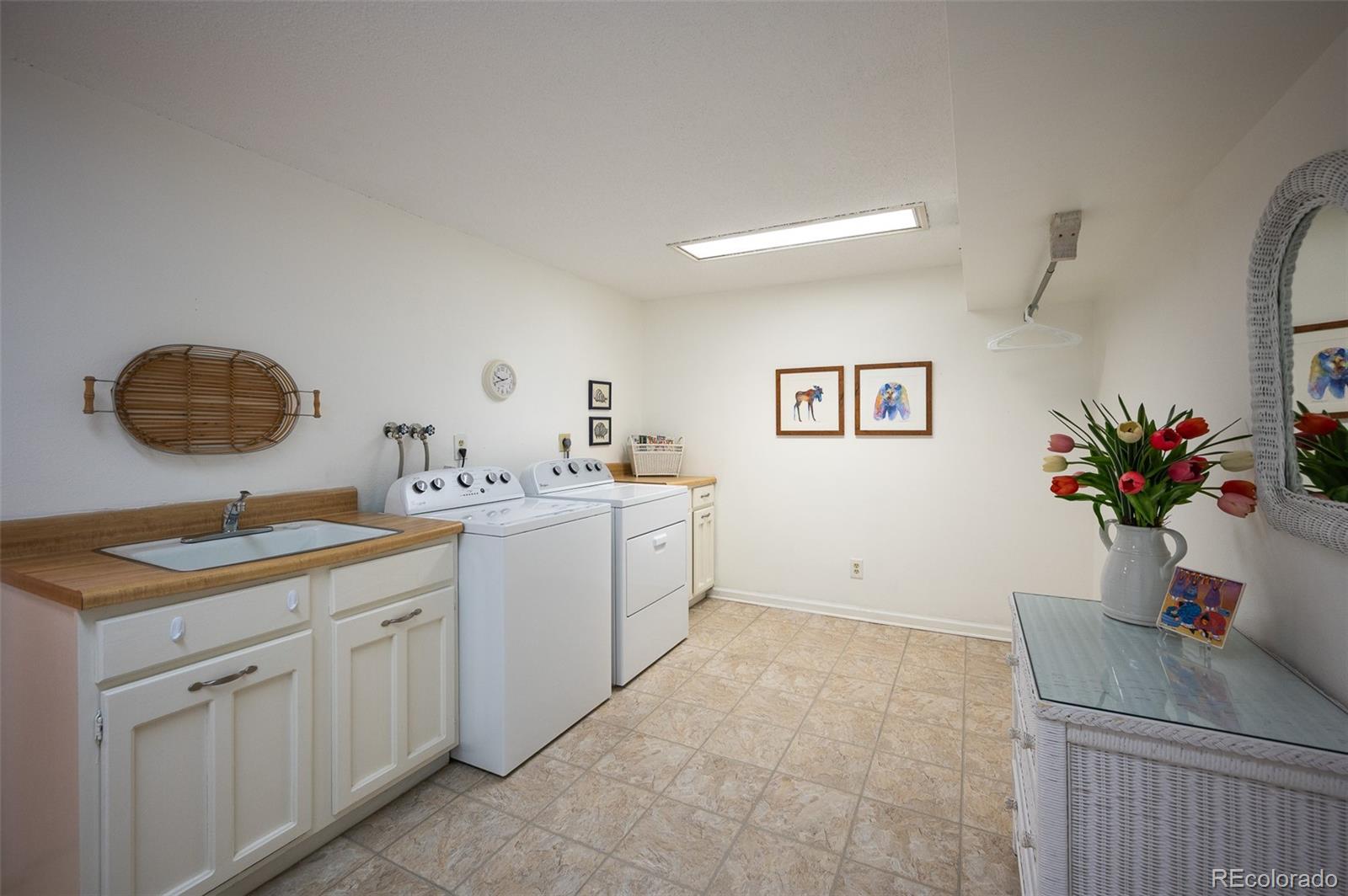 MLS Image #31 for 4505 s yosemite street,denver, Colorado
