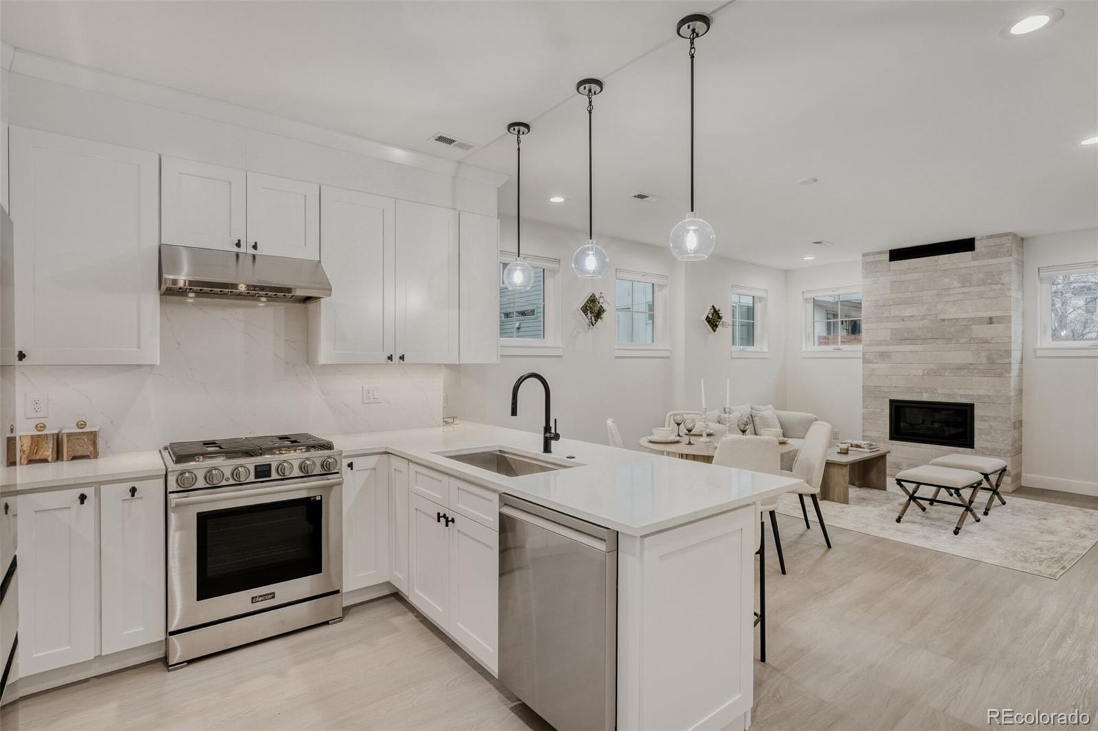 MLS Image #11 for 4640 w 39th avenue,denver, Colorado