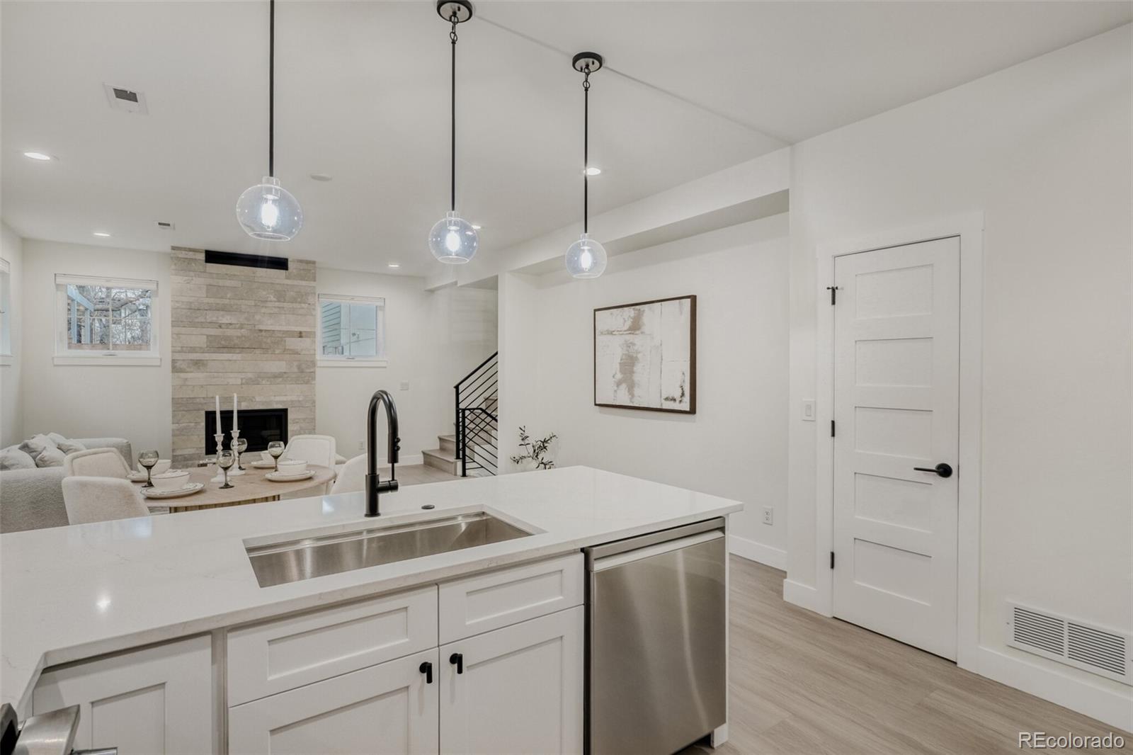 MLS Image #12 for 4640 w 39th avenue,denver, Colorado