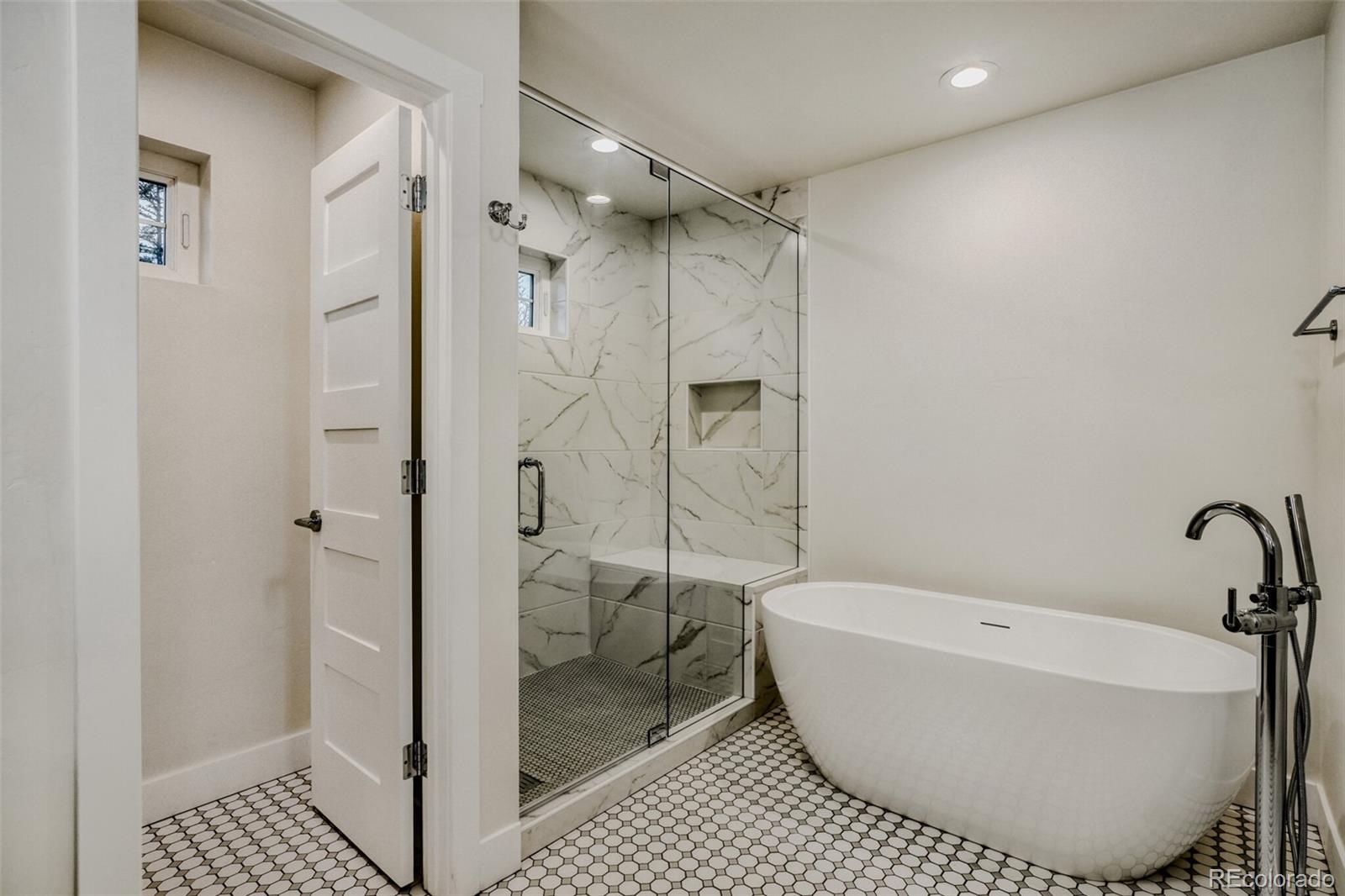 MLS Image #18 for 4640 w 39th avenue,denver, Colorado