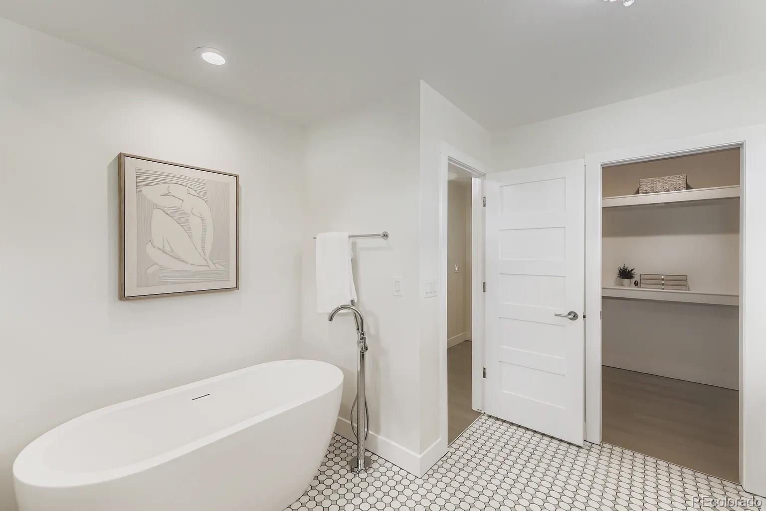 MLS Image #19 for 4640 w 39th avenue,denver, Colorado