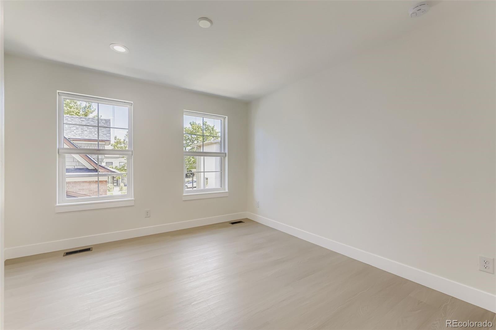 MLS Image #20 for 4640 w 39th avenue,denver, Colorado