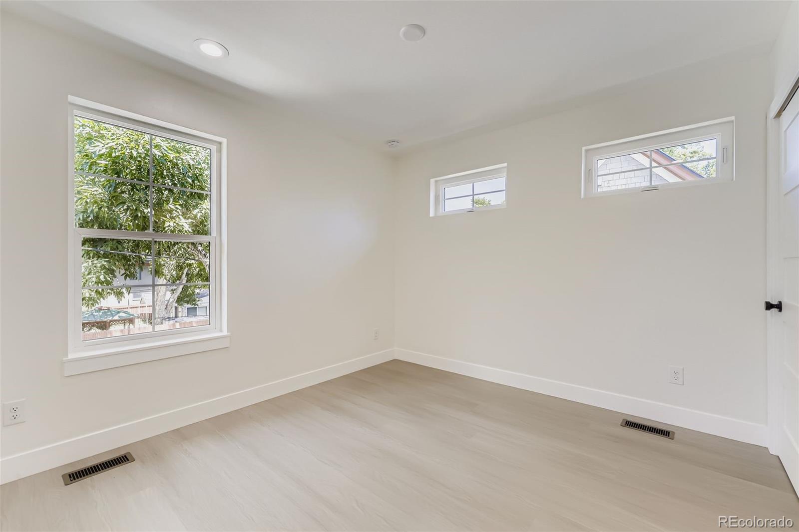 MLS Image #21 for 4640 w 39th avenue,denver, Colorado