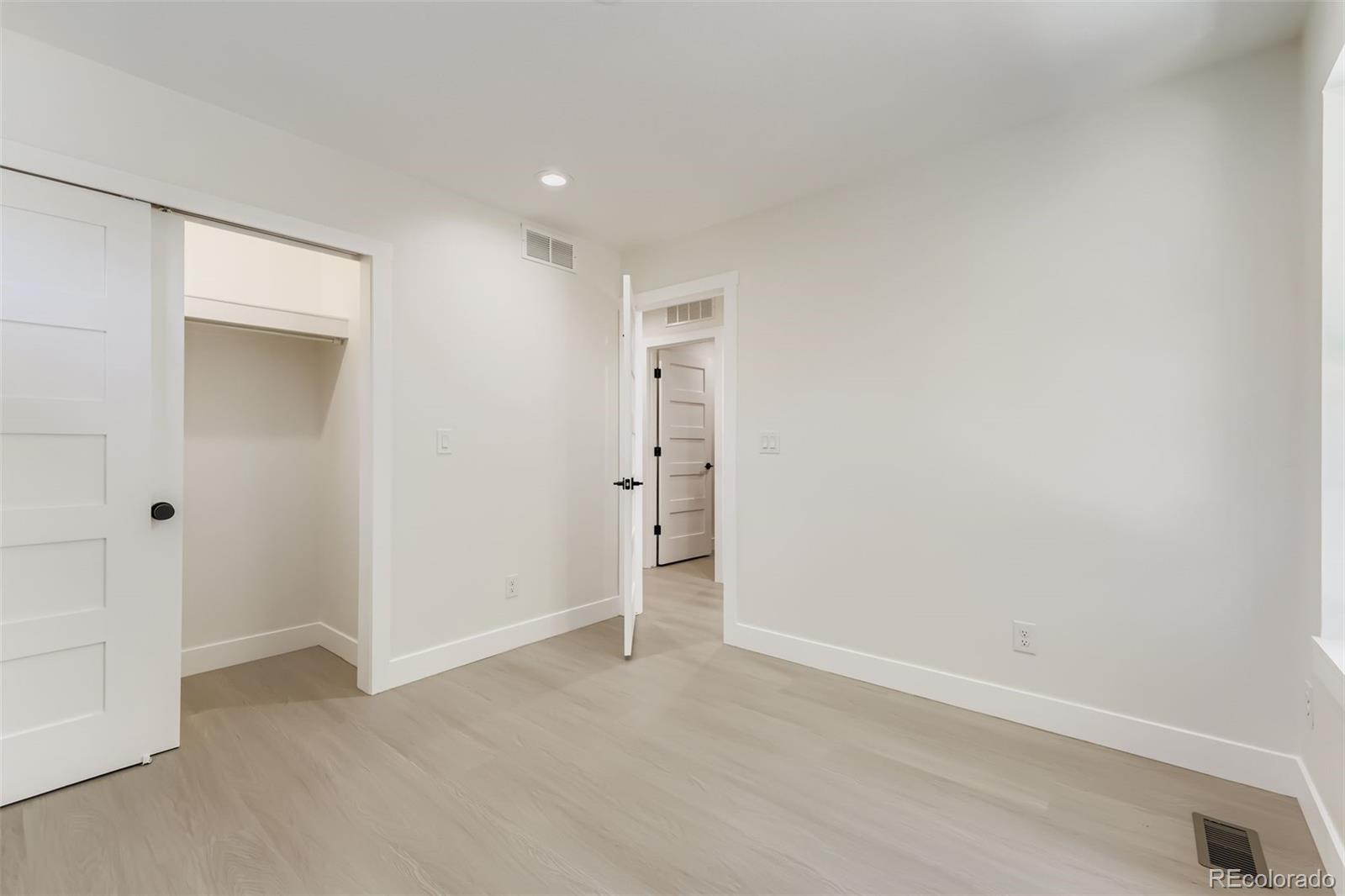 MLS Image #22 for 4640 w 39th avenue,denver, Colorado