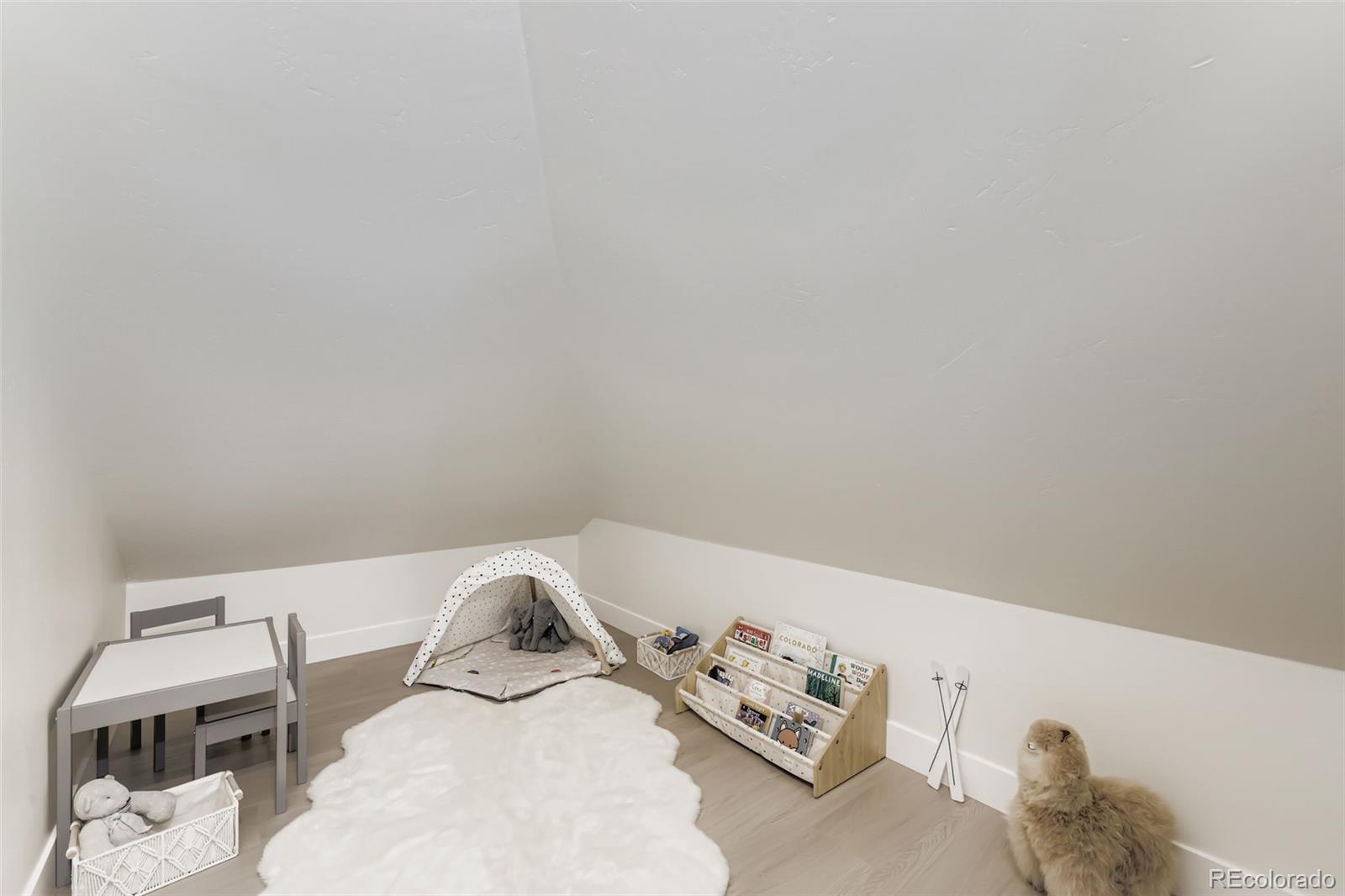 MLS Image #24 for 4640 w 39th avenue,denver, Colorado