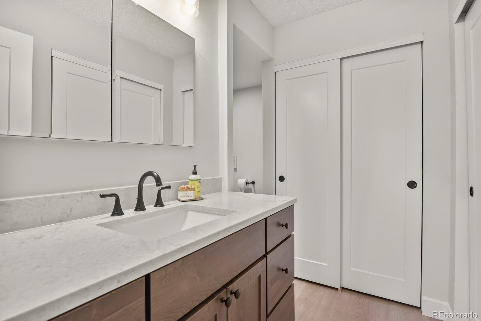 MLS Image #14 for 2868 s heather gardens way 109,aurora, Colorado