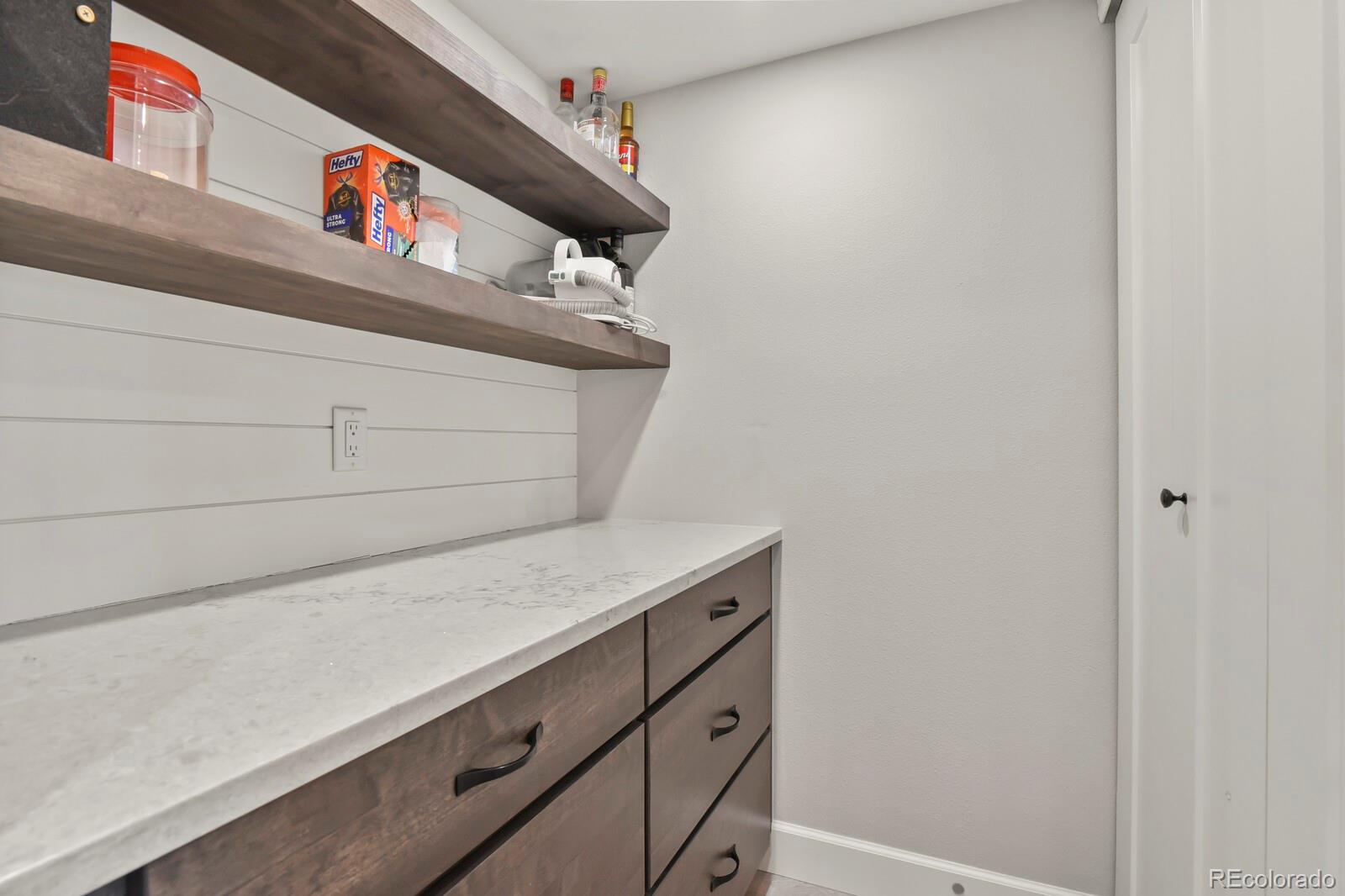 MLS Image #20 for 2868 s heather gardens way 109,aurora, Colorado