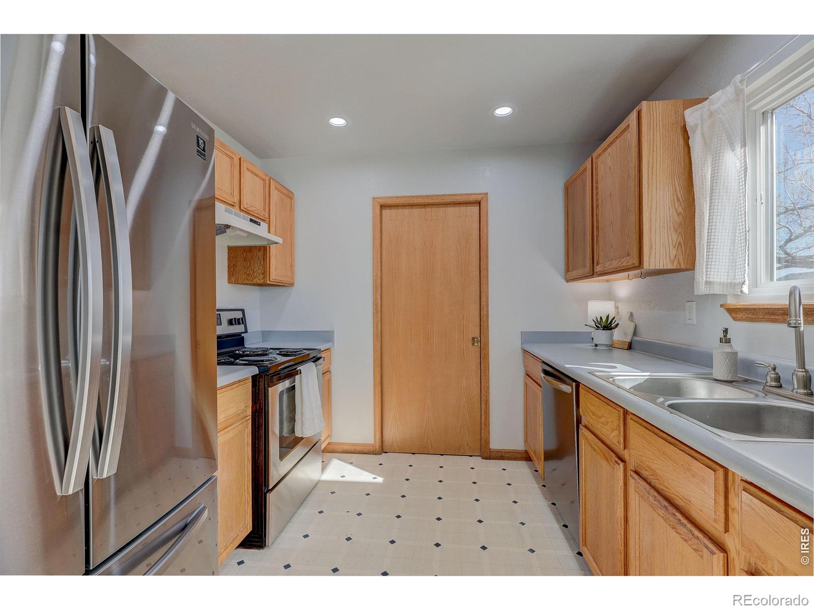 MLS Image #8 for 1498 s dawn drive,milliken, Colorado