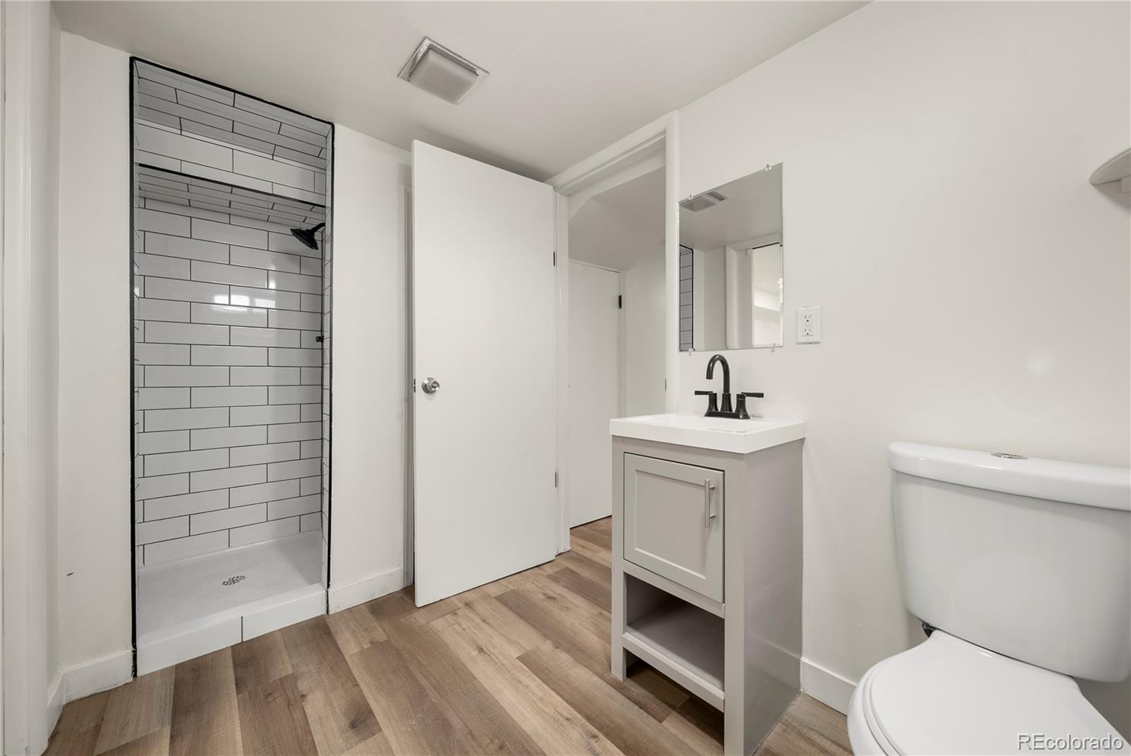 MLS Image #15 for 1240 s winona court,denver, Colorado