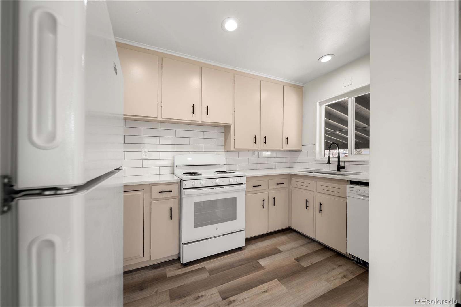 MLS Image #7 for 1240 s winona court,denver, Colorado