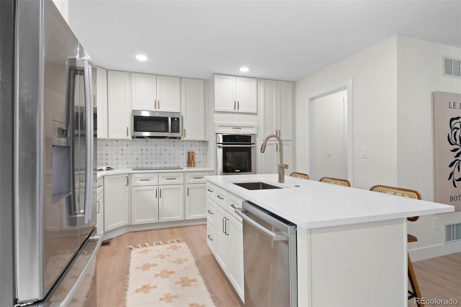 MLS Image #14 for 4611 s perry way,denver, Colorado
