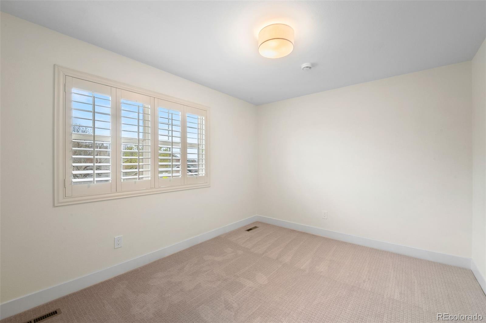 MLS Image #16 for 4611 s perry way,denver, Colorado