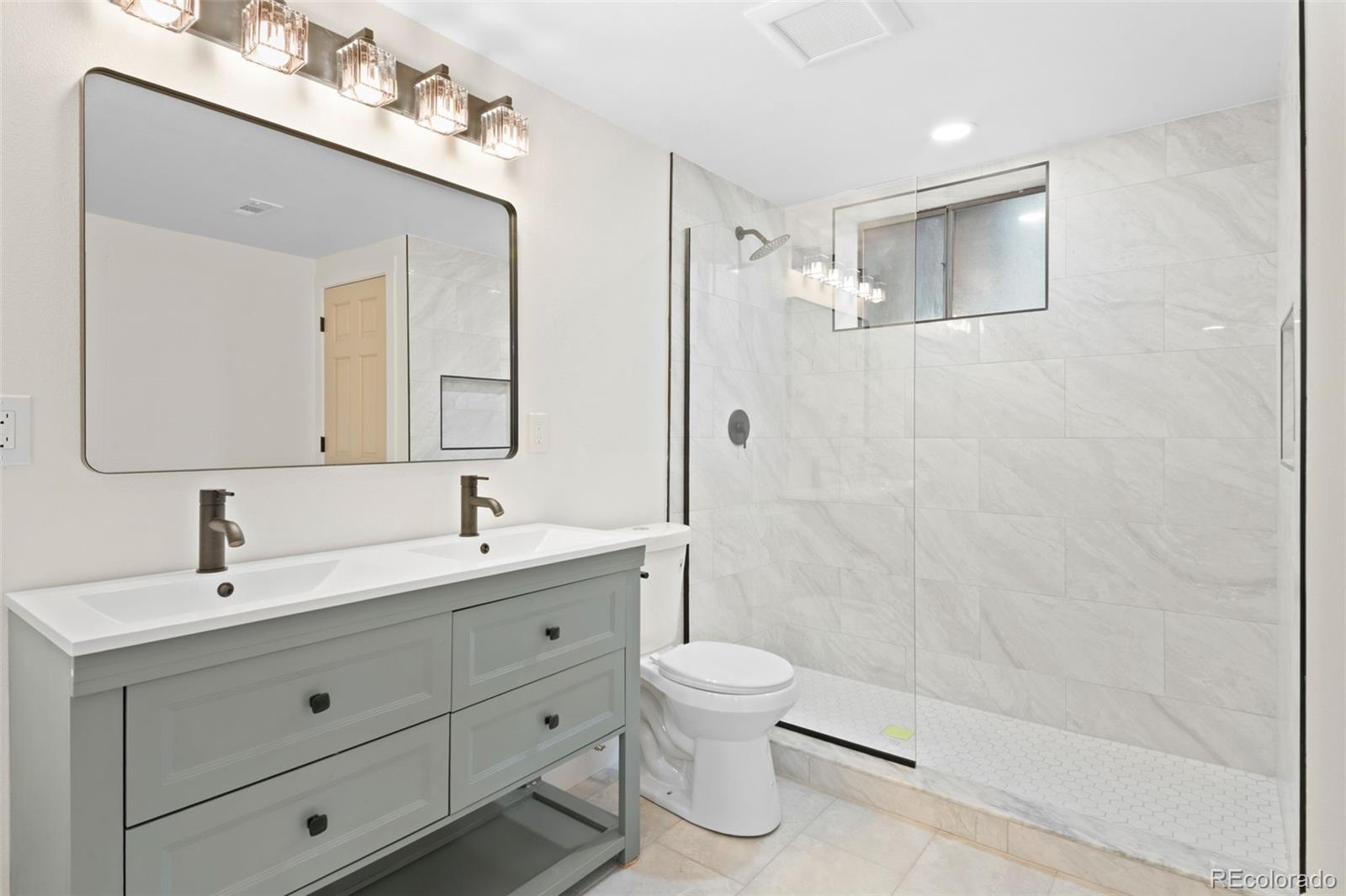 MLS Image #30 for 4611 s perry way,denver, Colorado