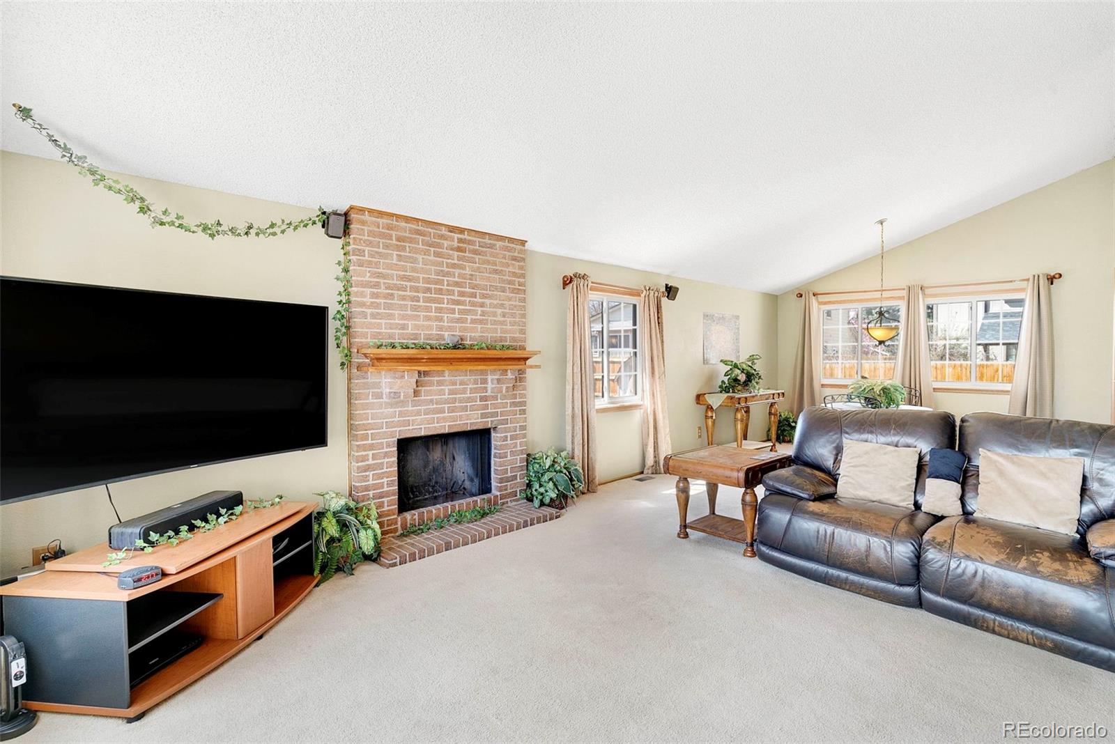 MLS Image #5 for 15993 e loyola drive,aurora, Colorado