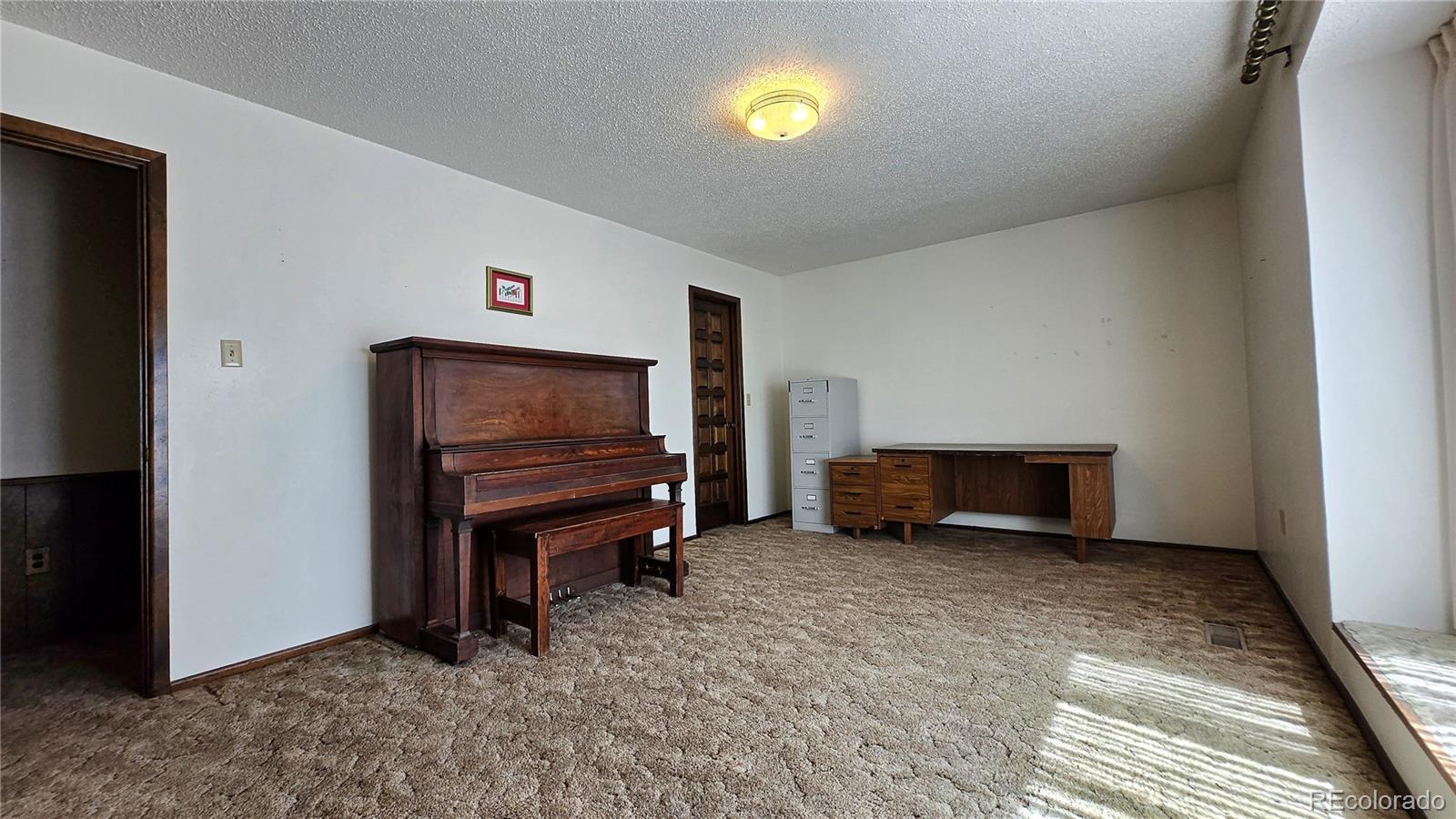 MLS Image #15 for 412 w poplar street,walsh, Colorado