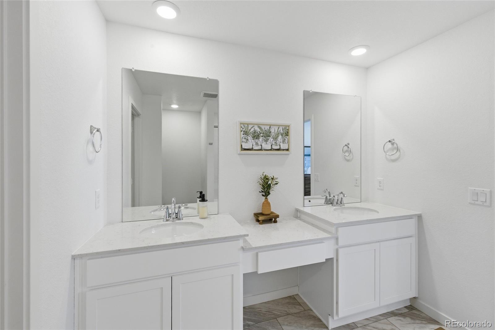 MLS Image #18 for 46538  sunrise court,bennett, Colorado