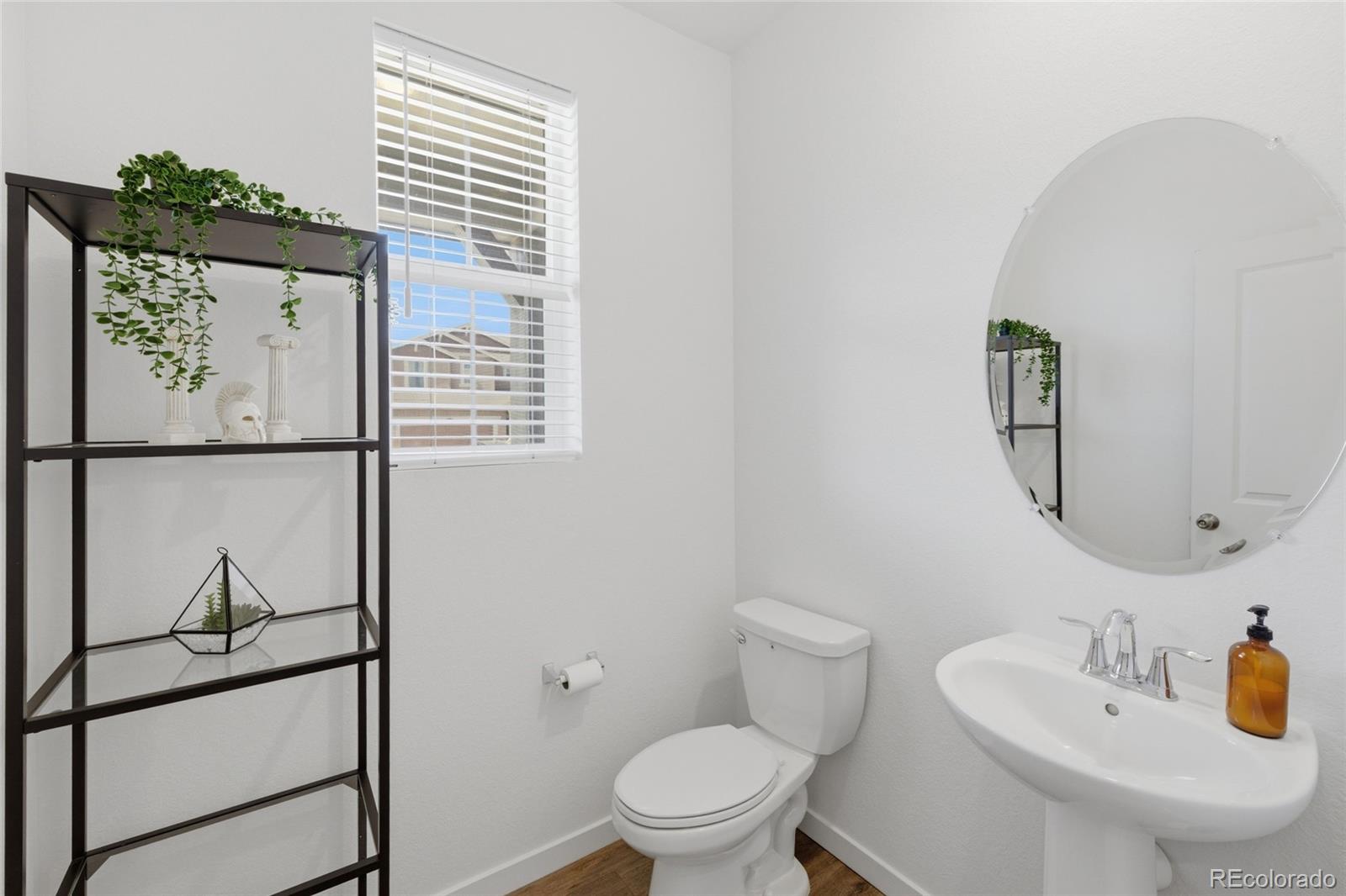 MLS Image #9 for 46538  sunrise court,bennett, Colorado