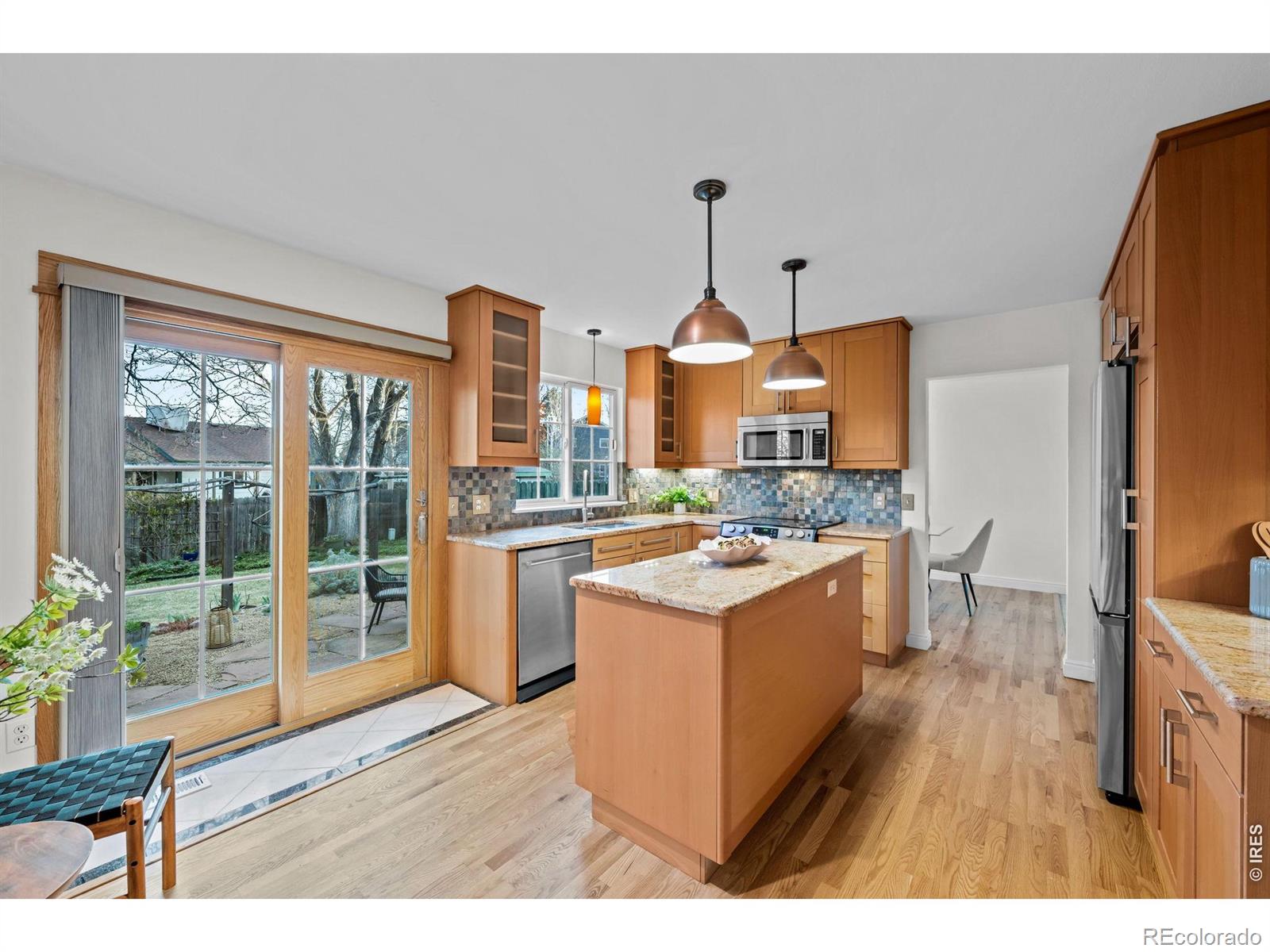 MLS Image #10 for 410  west street,louisville, Colorado