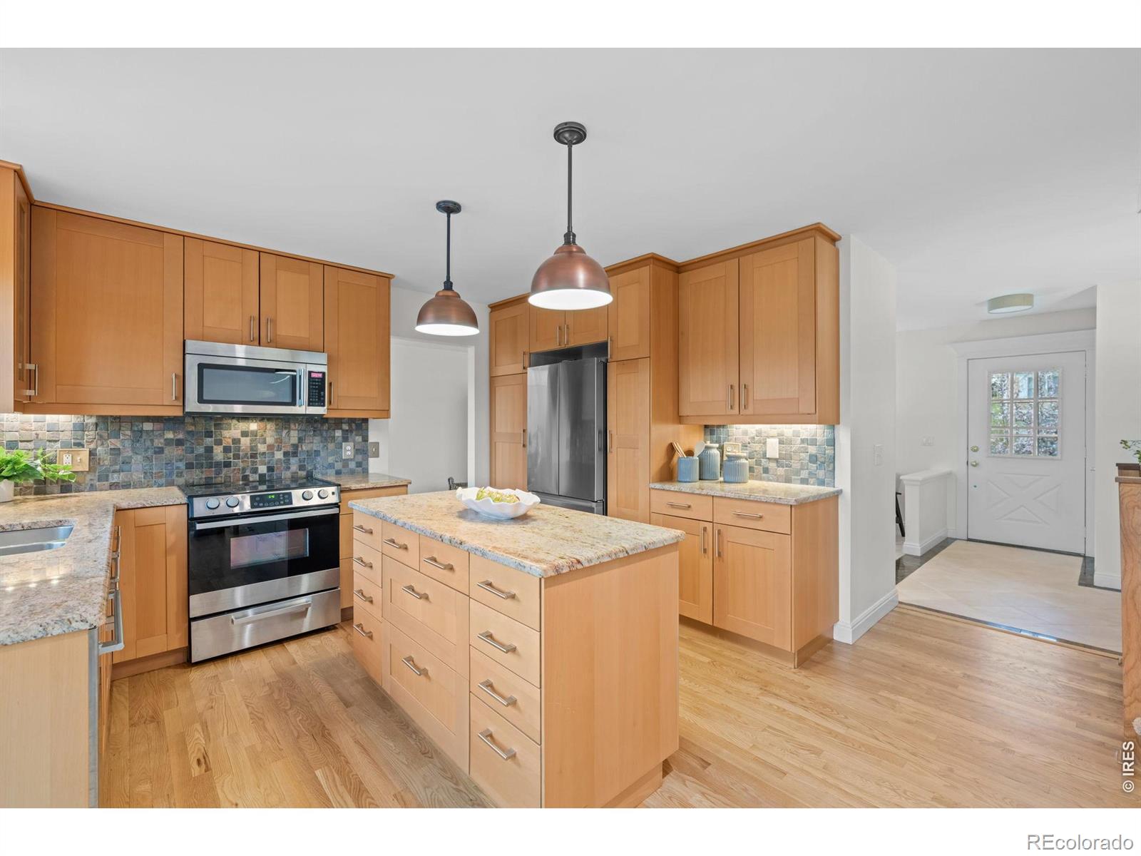 MLS Image #12 for 410  west street,louisville, Colorado