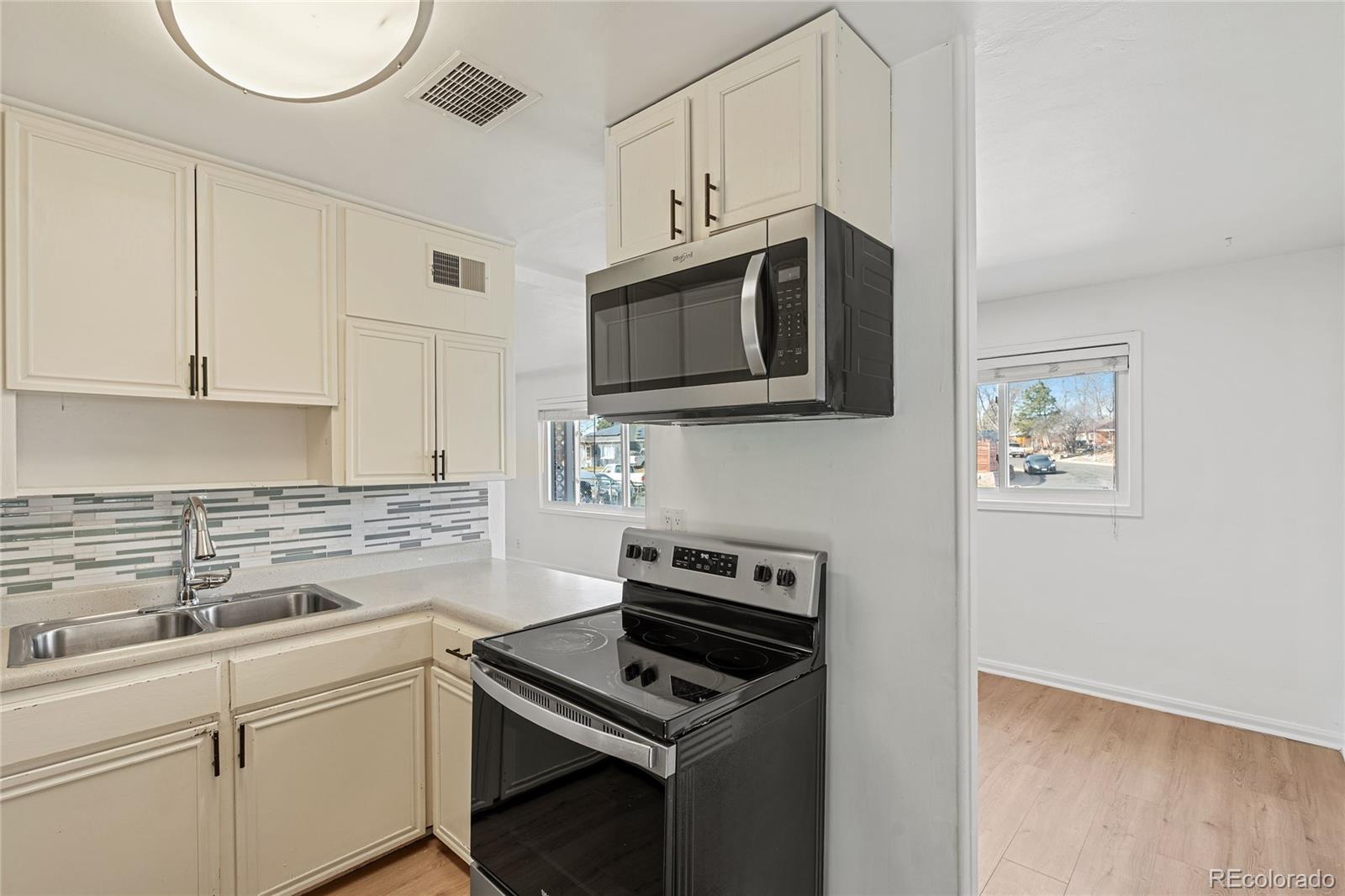 MLS Image #11 for 9260  myrna place,thornton, Colorado