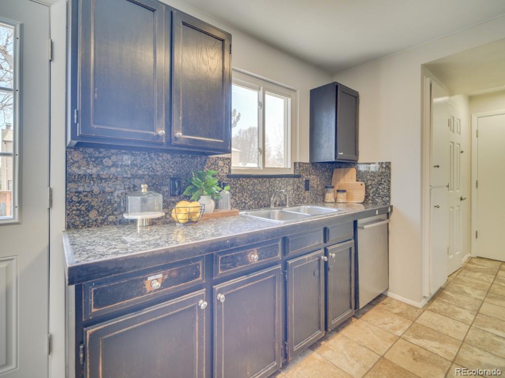 MLS Image #10 for 4822 s quintero circle,aurora, Colorado