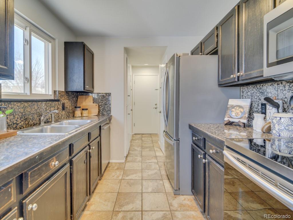 MLS Image #9 for 4822 s quintero circle,aurora, Colorado