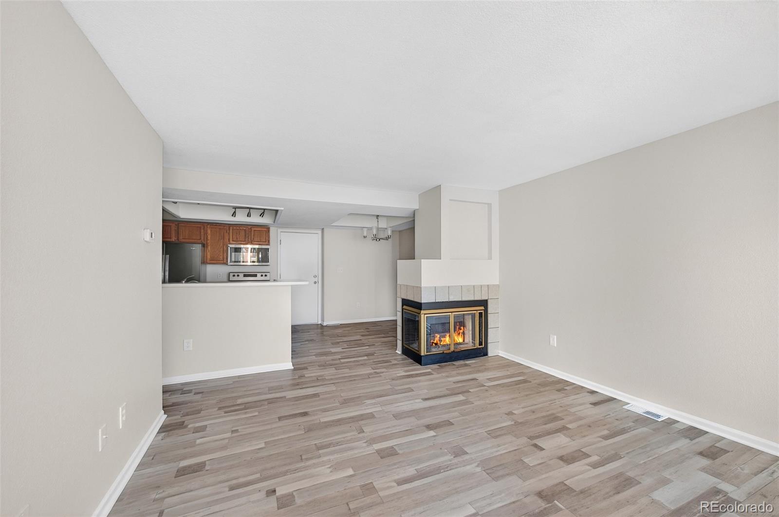 MLS Image #7 for 2179 s scranton way 103,aurora, Colorado