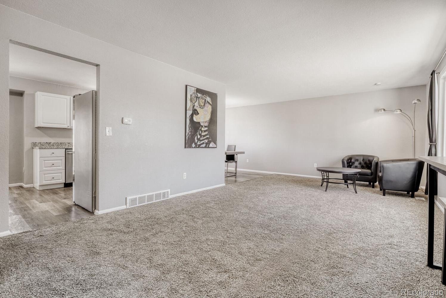 MLS Image #3 for 2556 s cimarron street,aurora, Colorado