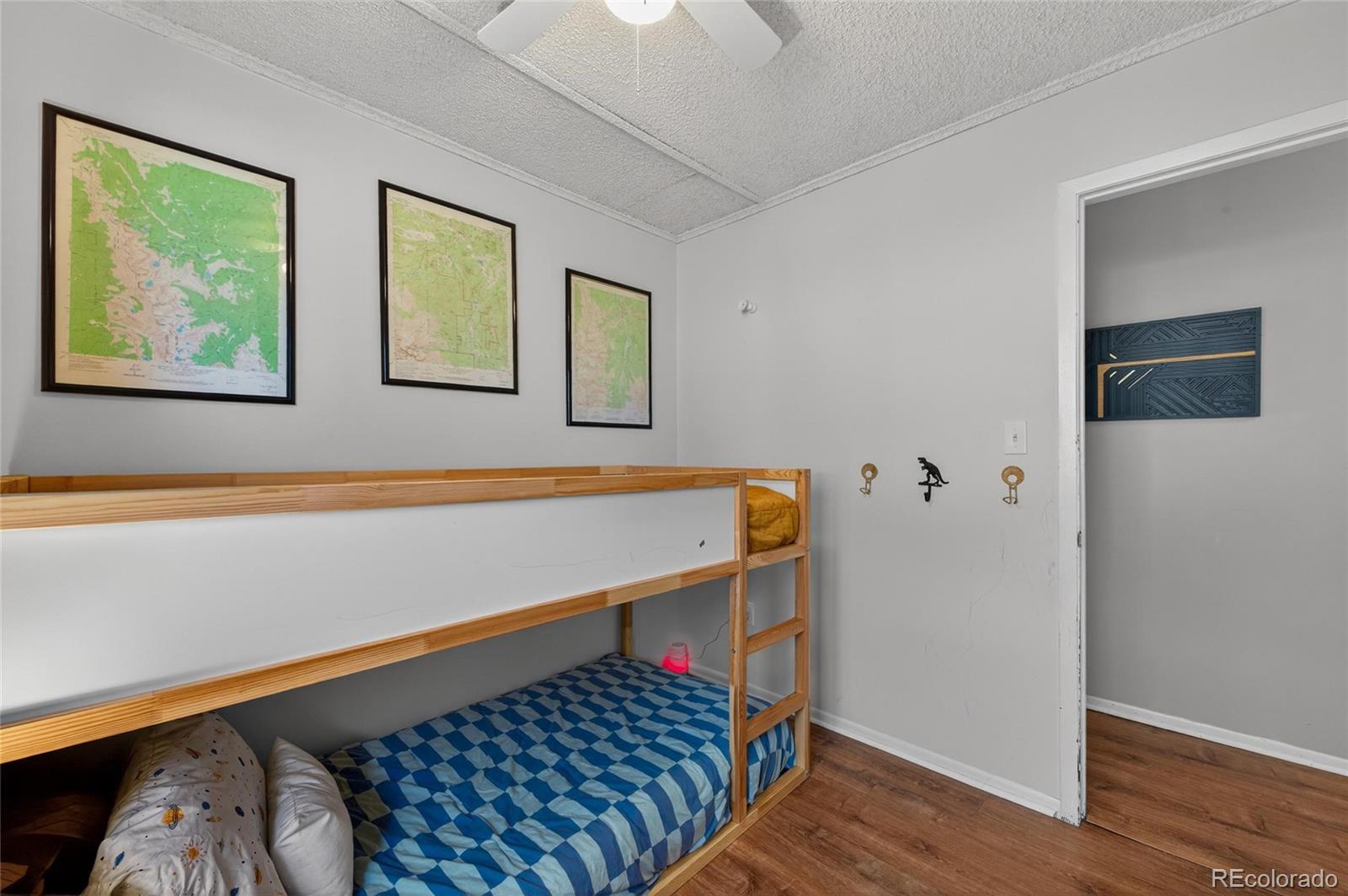 MLS Image #12 for 2861 s sheridan boulevard,denver, Colorado