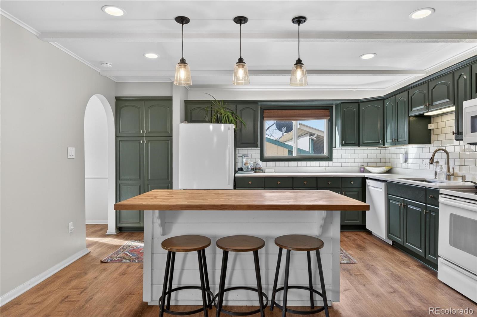 MLS Image #5 for 2861 s sheridan boulevard,denver, Colorado