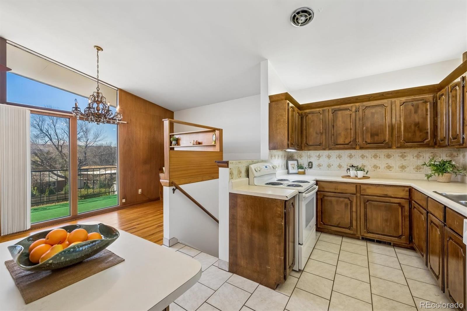 MLS Image #16 for 10310 w 18th place,lakewood, Colorado