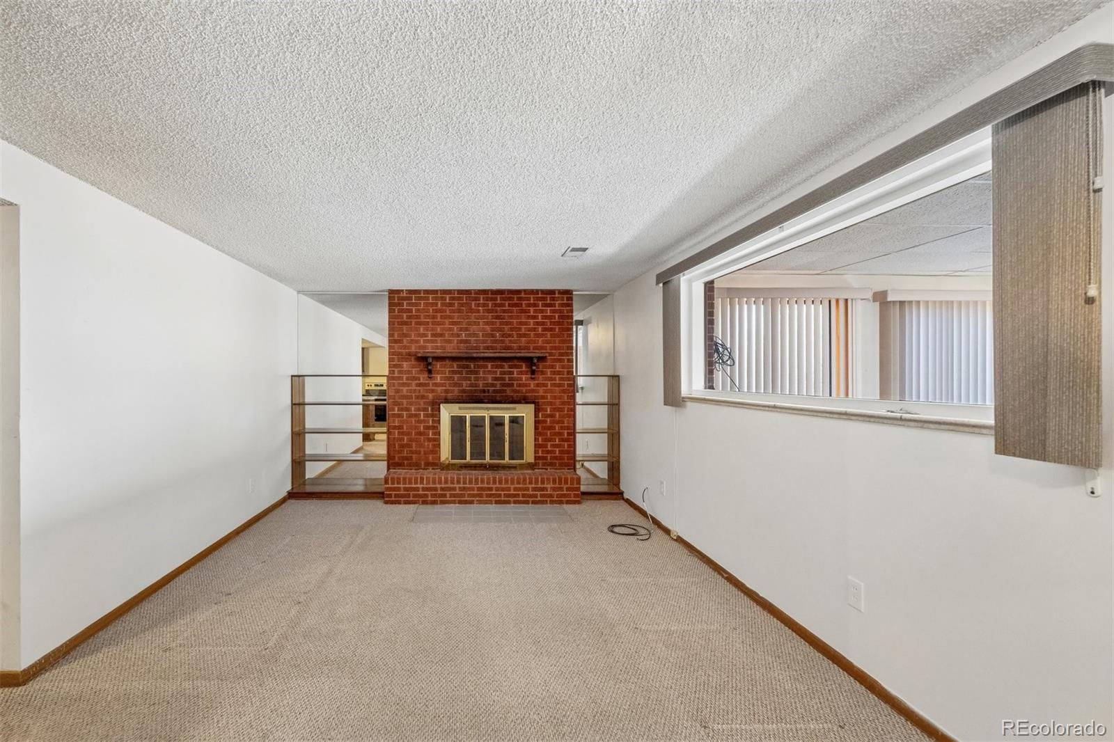 MLS Image #23 for 10310 w 18th place,lakewood, Colorado