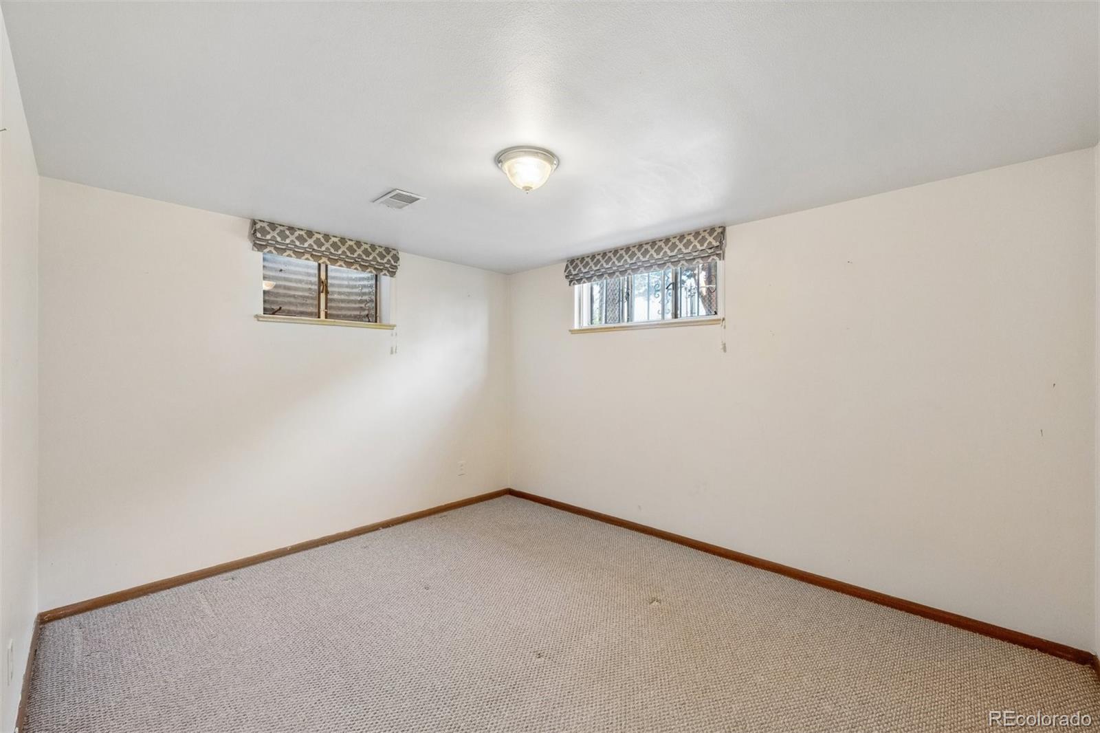 MLS Image #26 for 10310 w 18th place,lakewood, Colorado