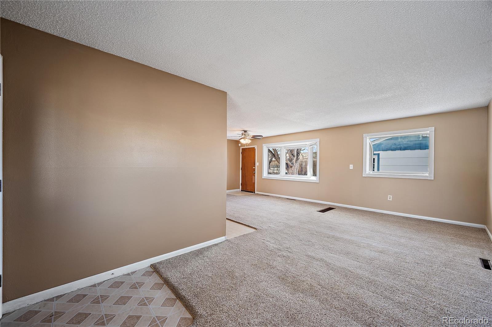 MLS Image #4 for 303  solar drive,colorado springs, Colorado