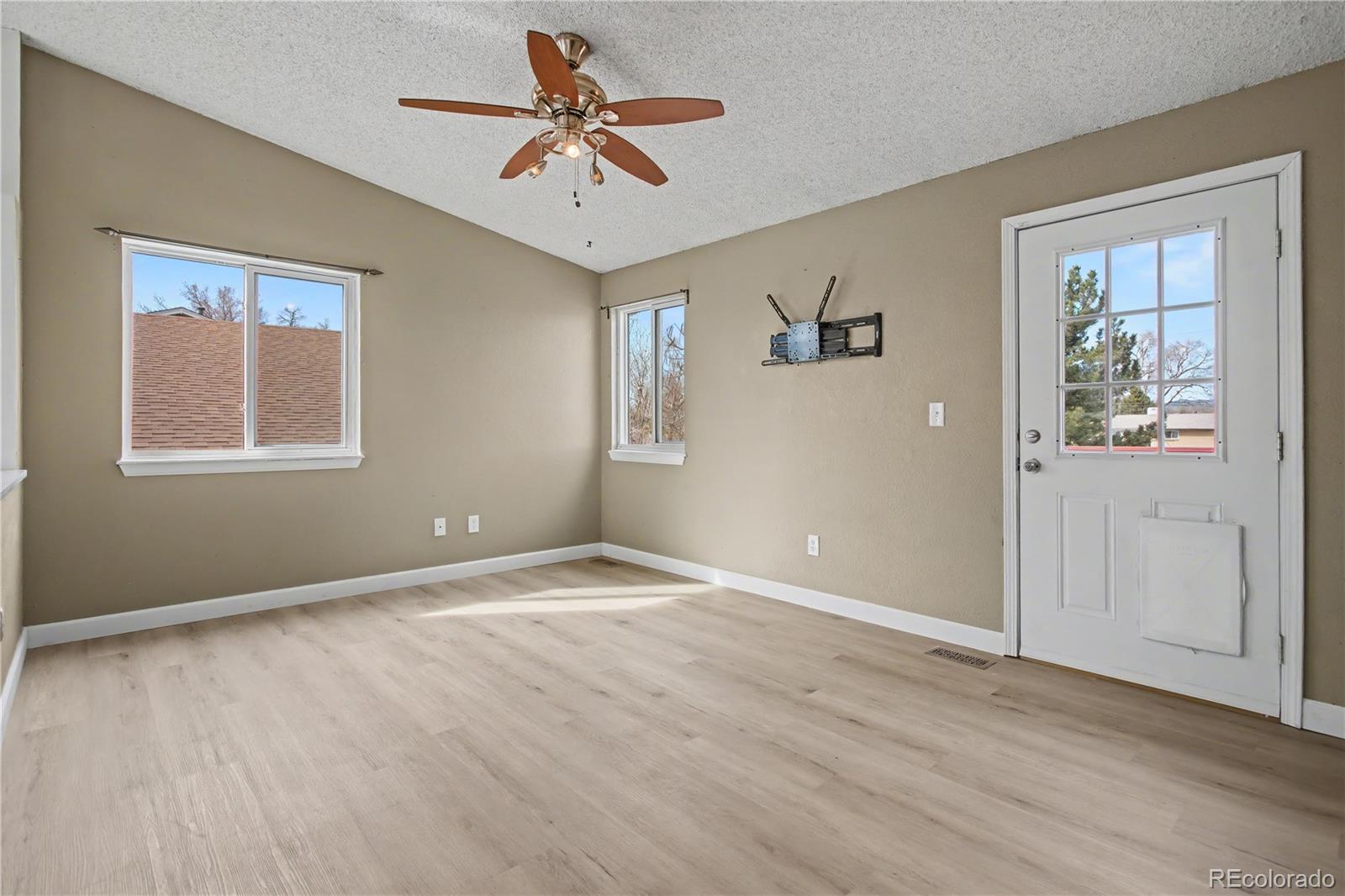 MLS Image #7 for 6169  zenobia court,arvada, Colorado