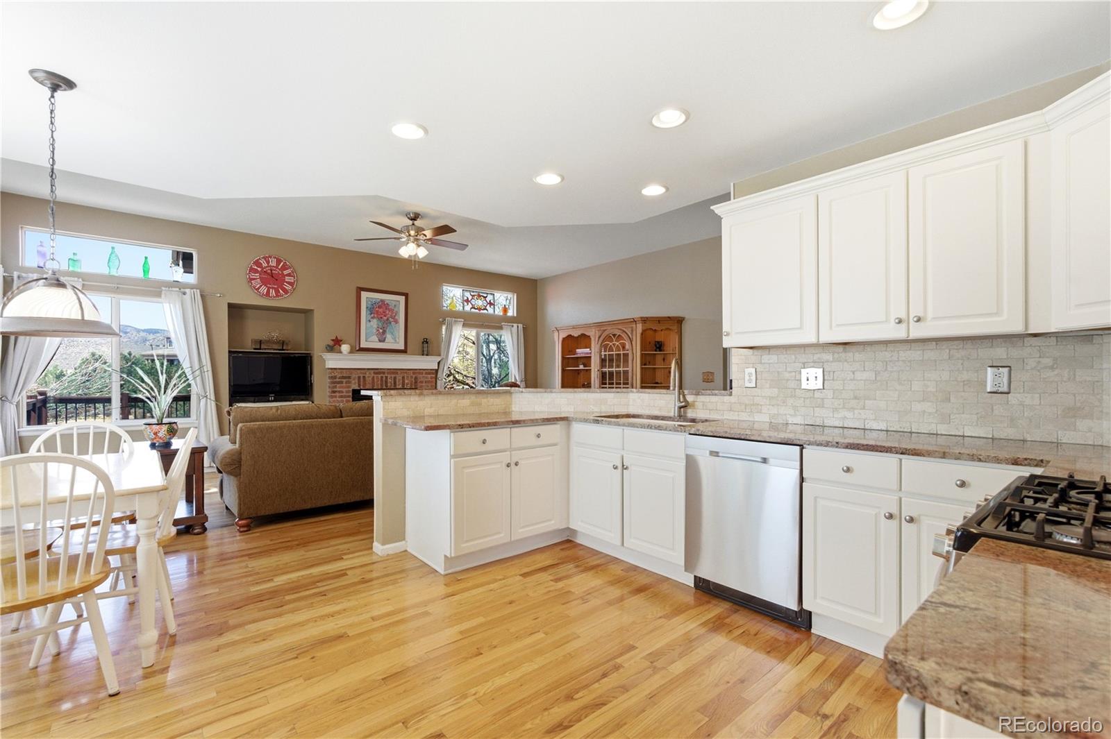 MLS Image #8 for 2679 s howell street,lakewood, Colorado