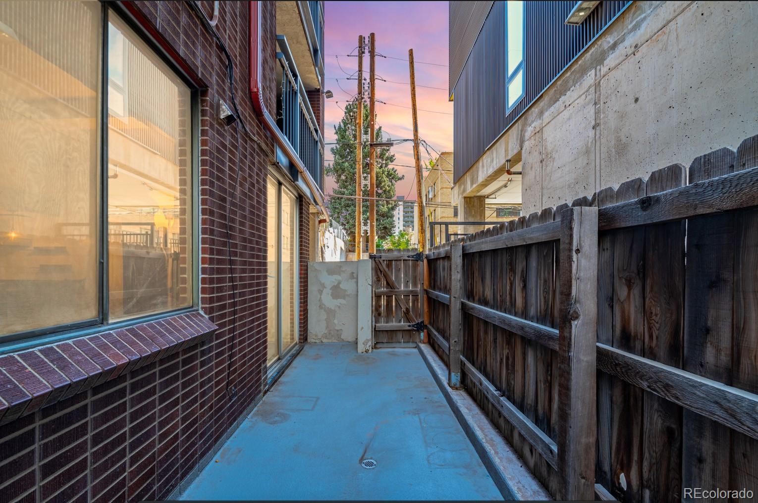 MLS Image #13 for 830 n sherman street,denver, Colorado