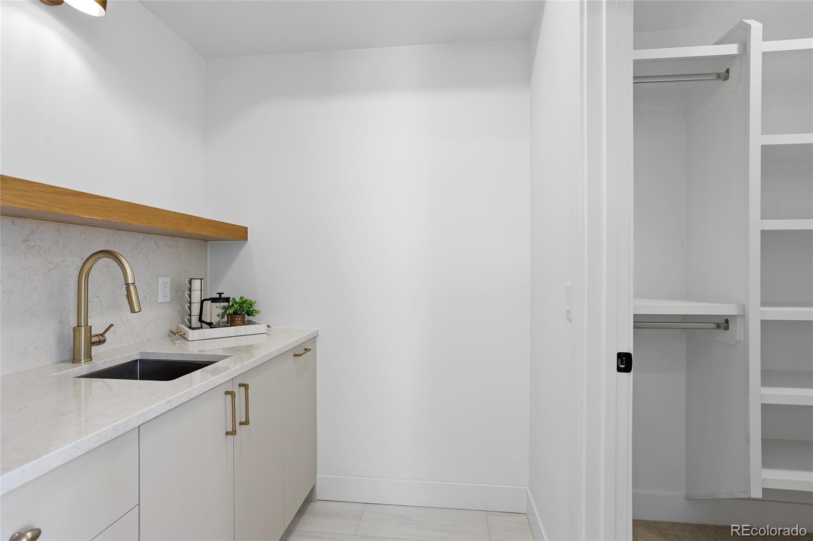 MLS Image #20 for 25 s jackson street,denver, Colorado