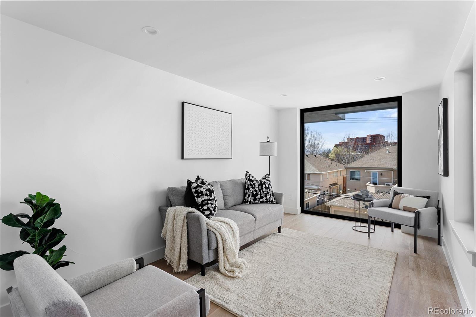 MLS Image #29 for 25 s jackson street,denver, Colorado