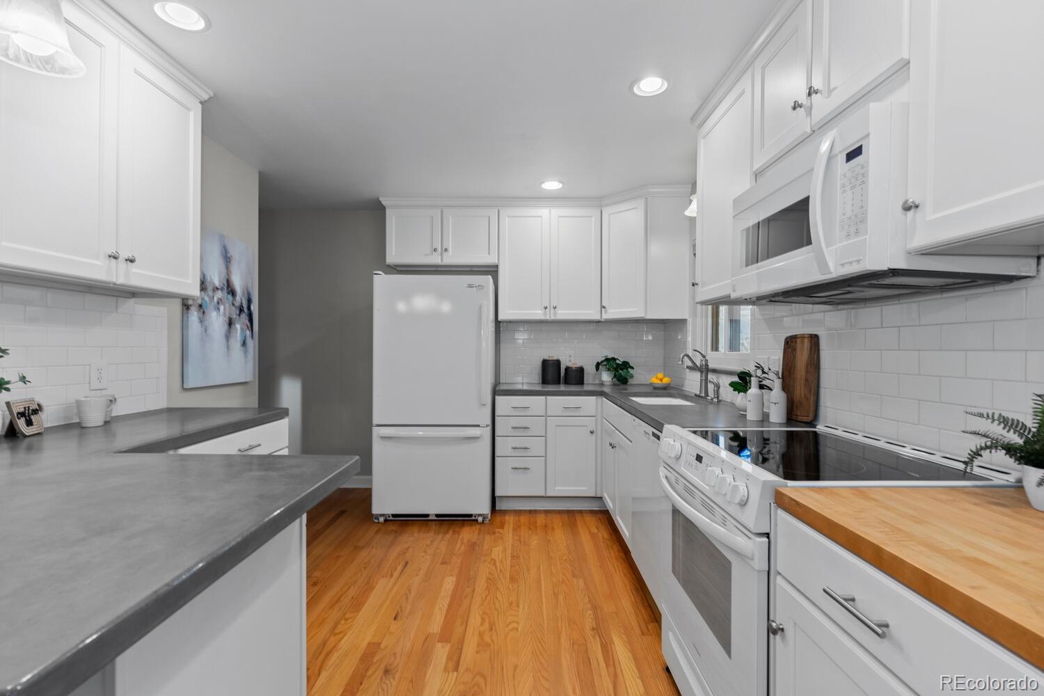 MLS Image #13 for 12274 w tennessee avenue,lakewood, Colorado