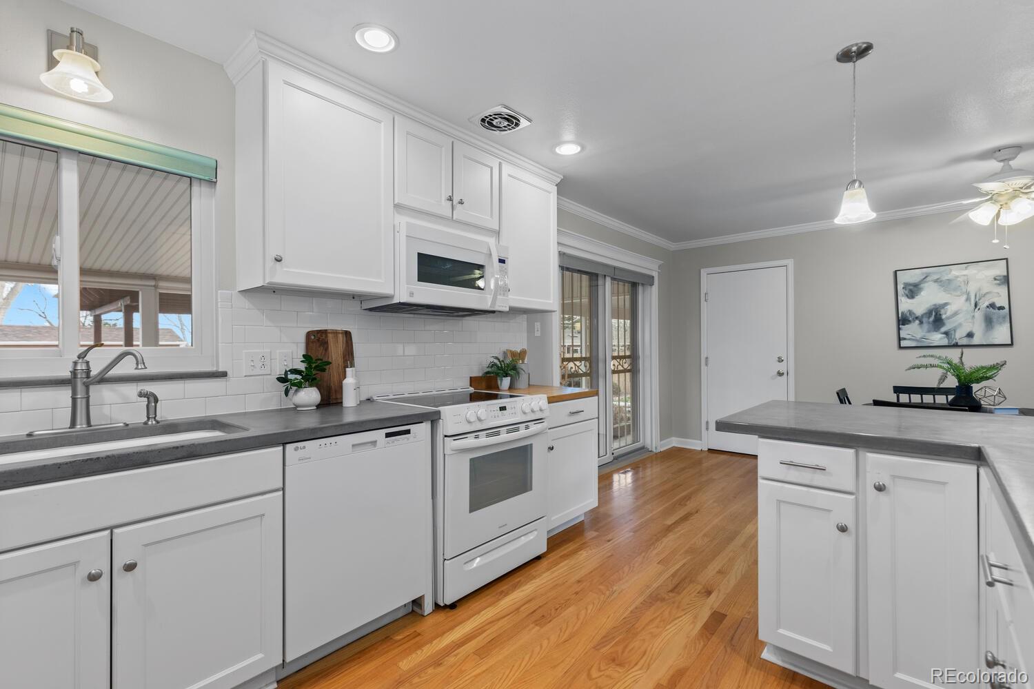MLS Image #15 for 12274 w tennessee avenue,lakewood, Colorado