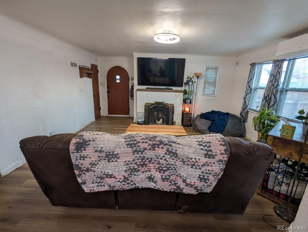 MLS Image #1 for 7201  dahlia street,commerce city, Colorado