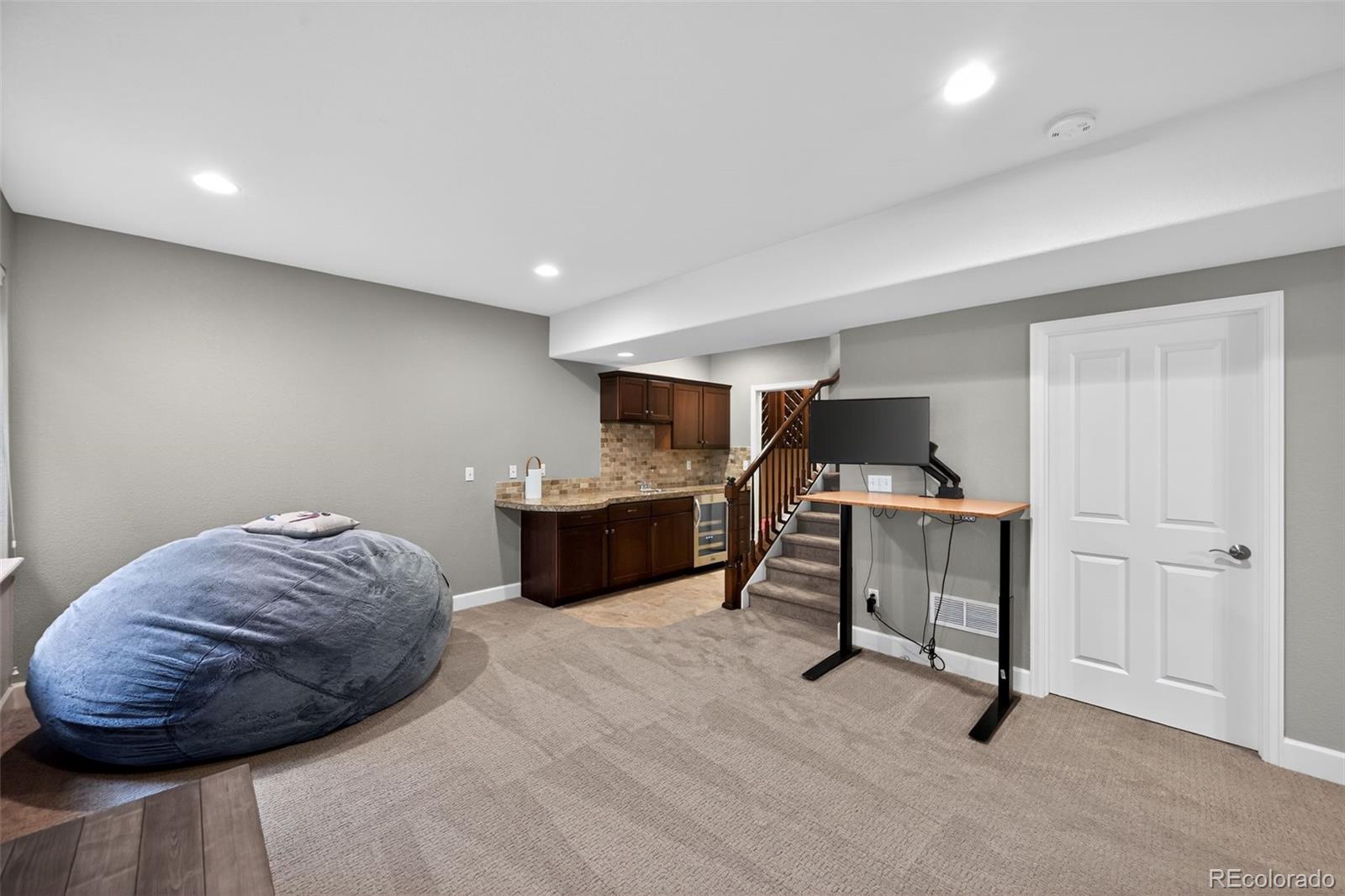 MLS Image #23 for 9077 e 35th avenue,denver, Colorado