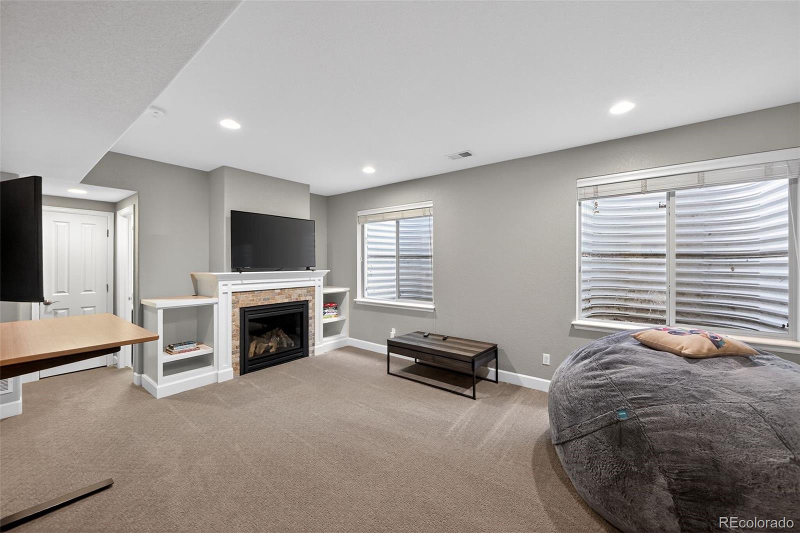 MLS Image #24 for 9077 e 35th avenue,denver, Colorado