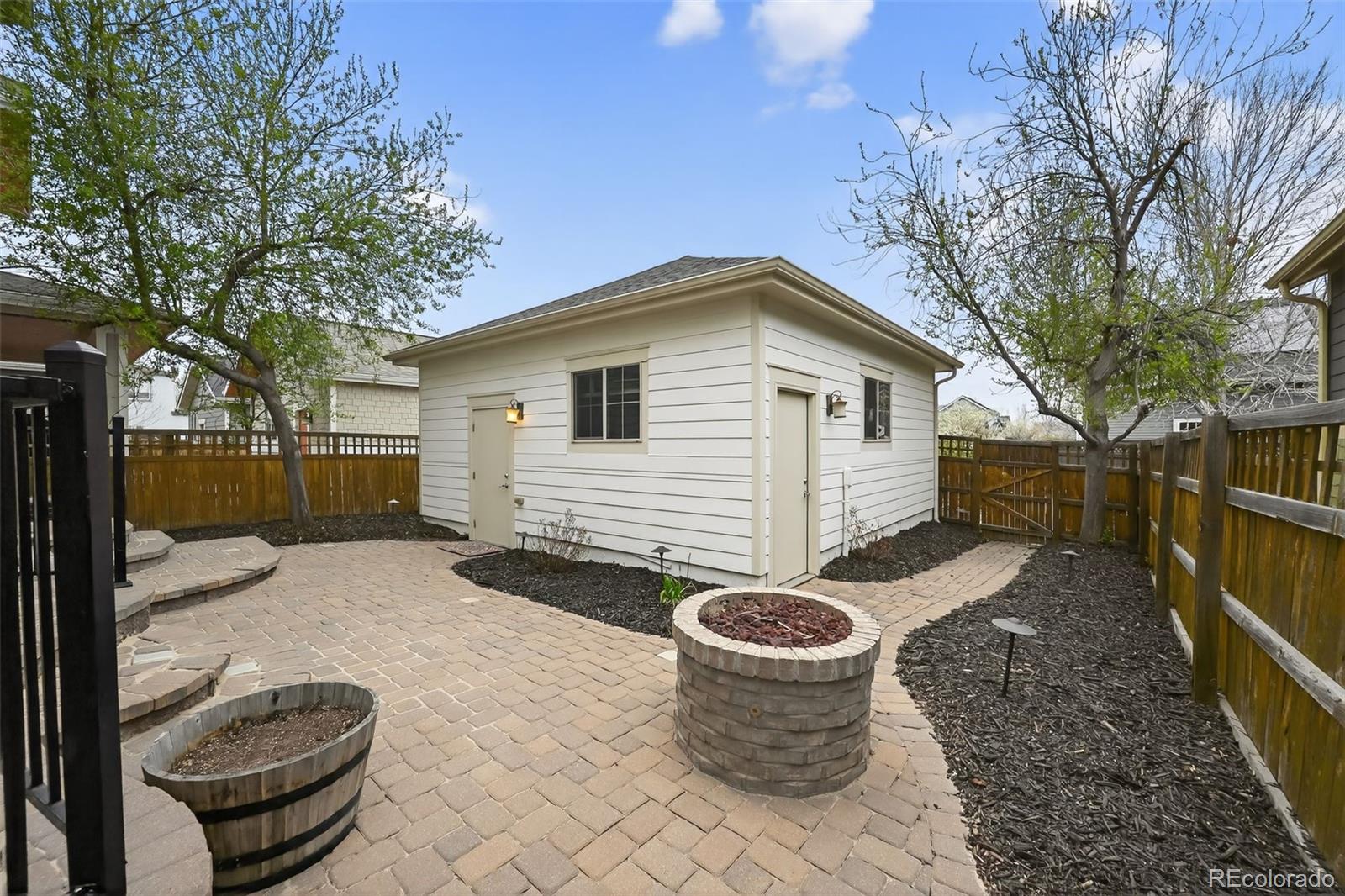 MLS Image #29 for 9077 e 35th avenue,denver, Colorado