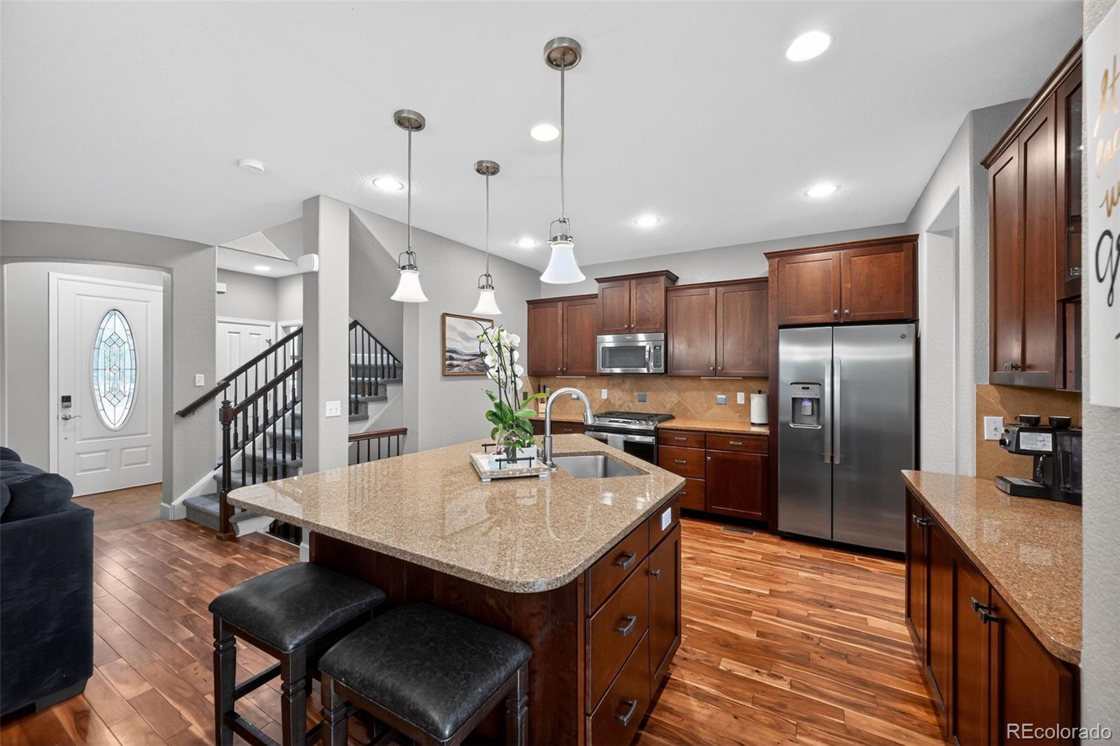 MLS Image #7 for 9077 e 35th avenue,denver, Colorado