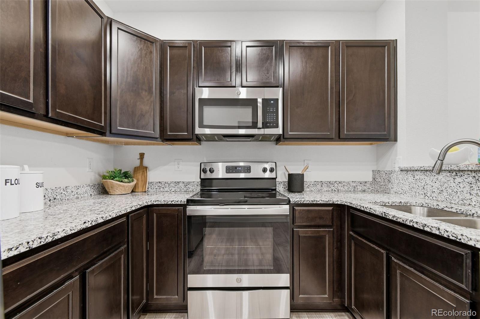 MLS Image #20 for 12940  jasmine street e,thornton, Colorado