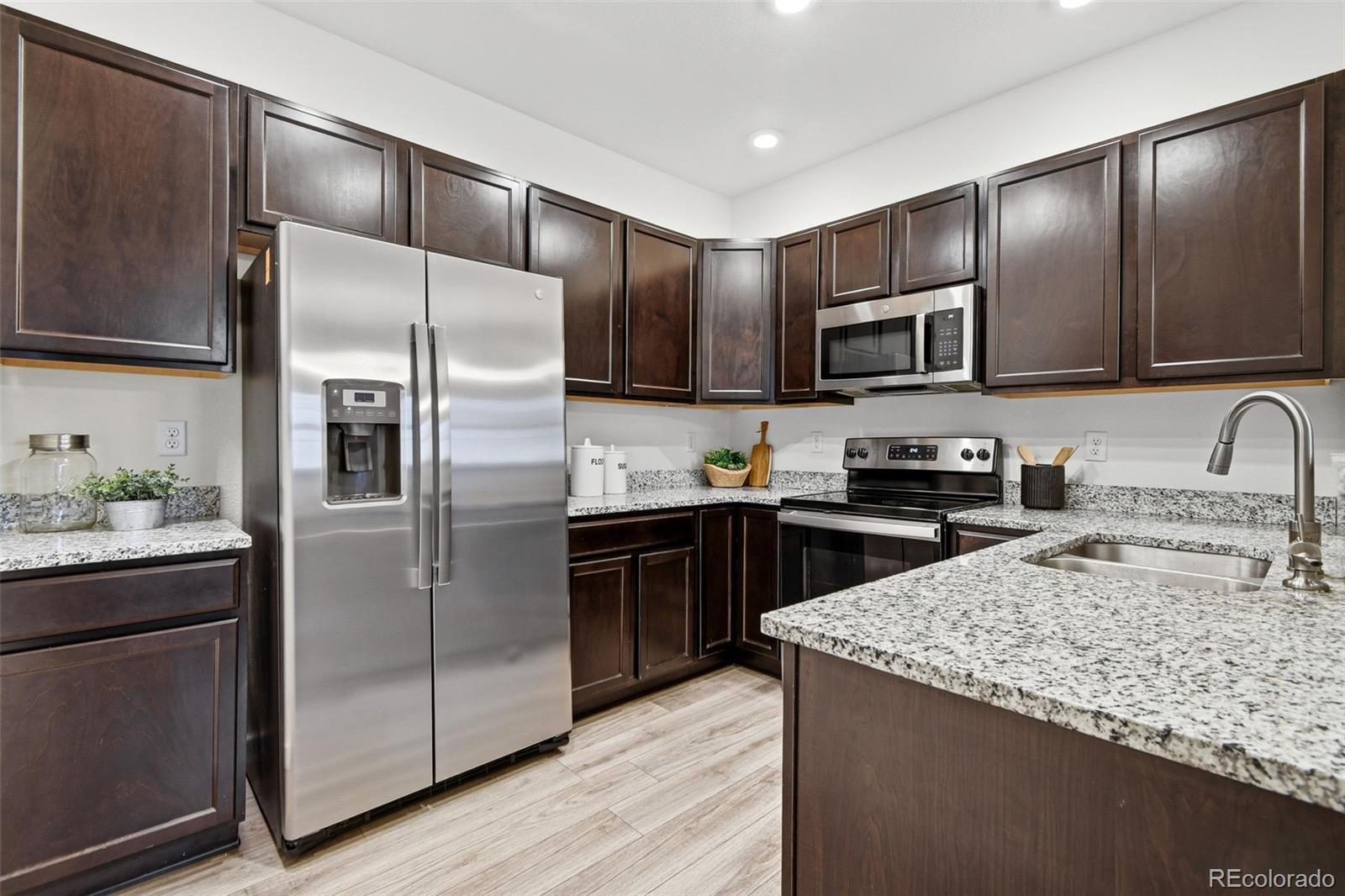 MLS Image #3 for 12940  jasmine street e,thornton, Colorado
