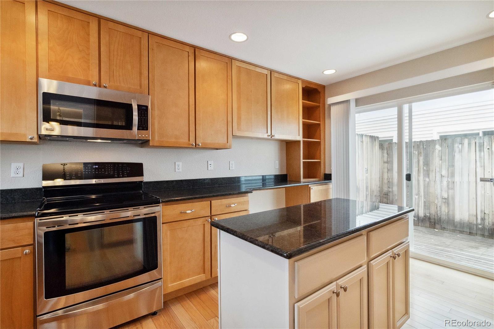 MLS Image #14 for 1050 s monaco parkway 42,denver, Colorado
