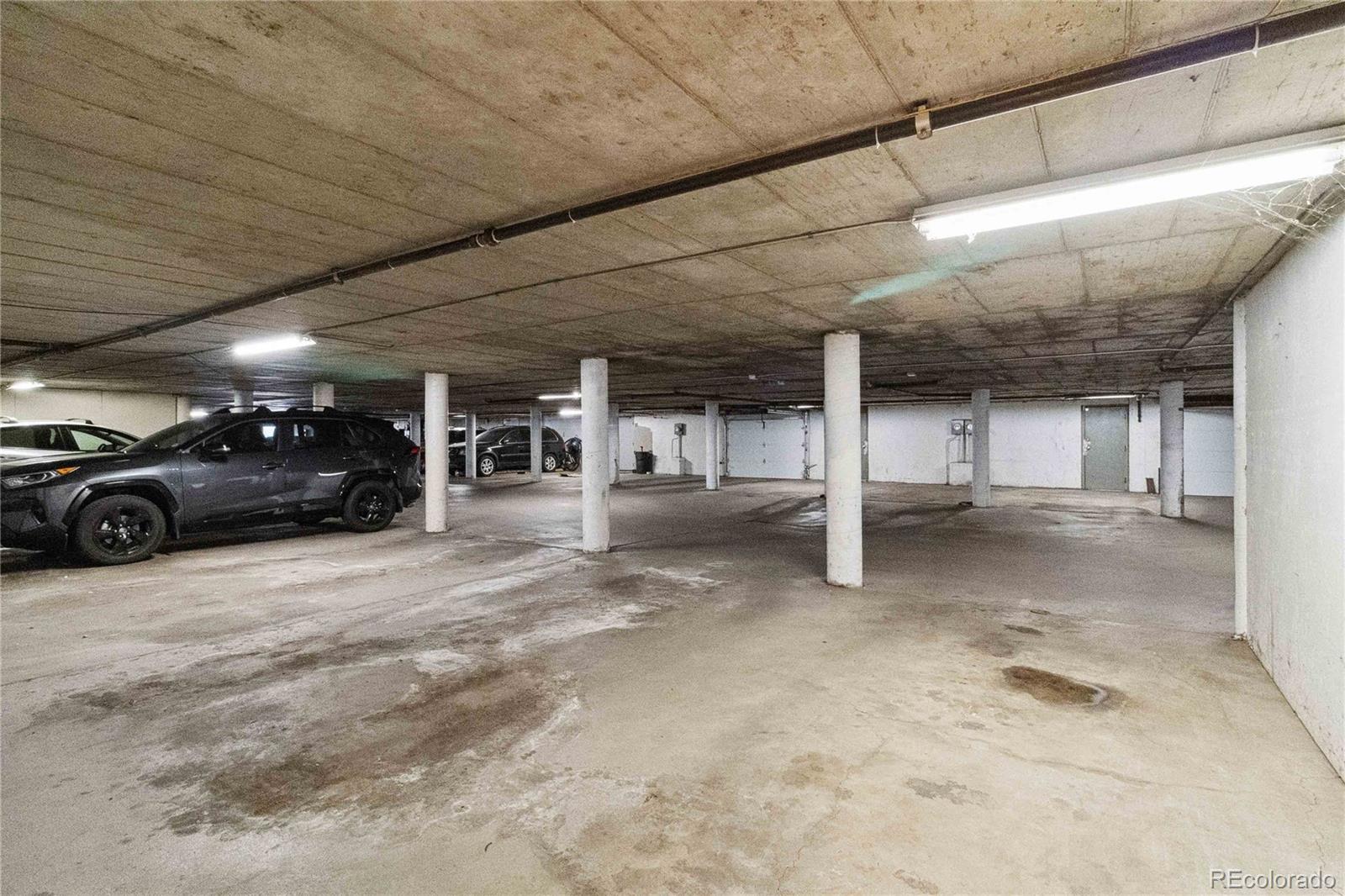 MLS Image #29 for 1050 s monaco parkway 42,denver, Colorado
